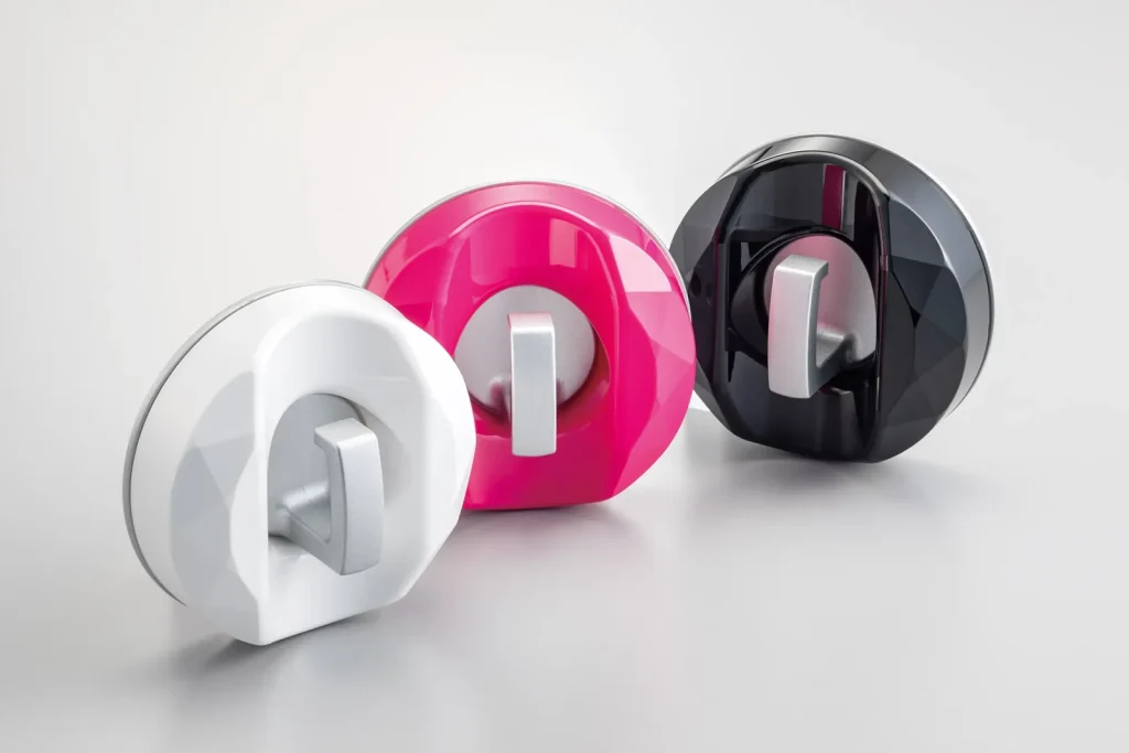 ホワイト、ピンク、ブラック