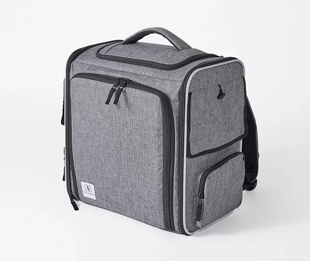 拡張型リュックのグレー